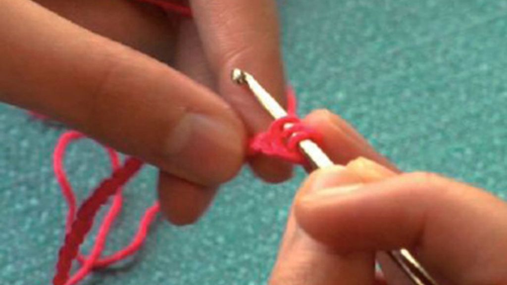 Tricotosas 33: Broche de ganchillo