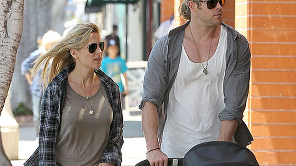 El matrimonio disfruta de sus primeros días como padres