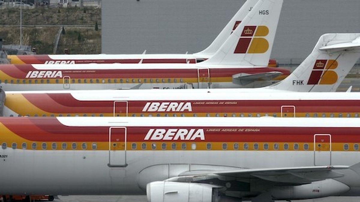 Los pilotos de Iberia en huelga por la creación de una filial de bajo coste