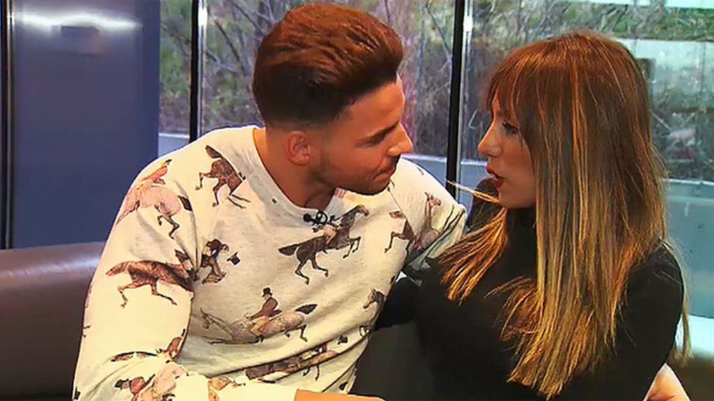 Alejandro, a Steisy: "En la cita sin cámaras vas a ver lo que es un canario en acción"