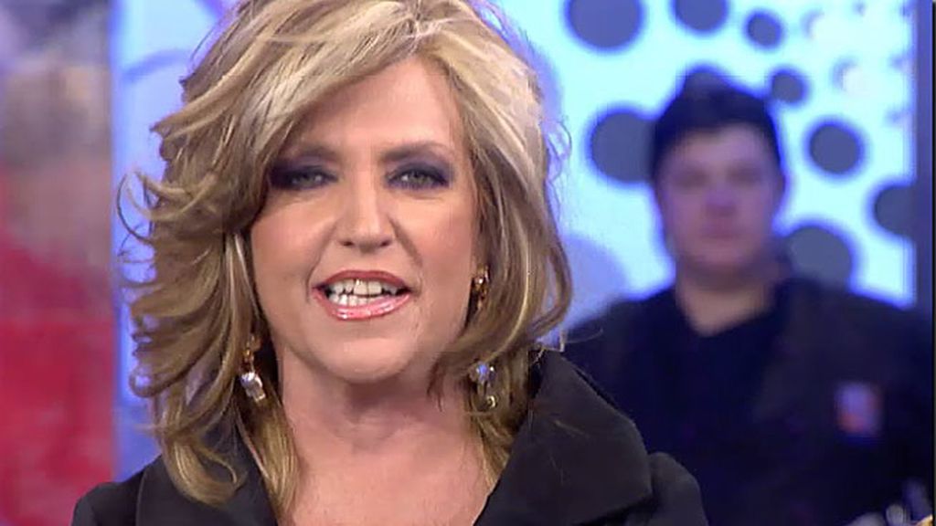 Los colaboradores de 'Sálvame' despiden el año con sus mejores galas