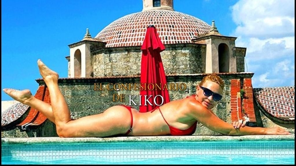 La famosa vedette francesa muestra su cuerpo sin pudor