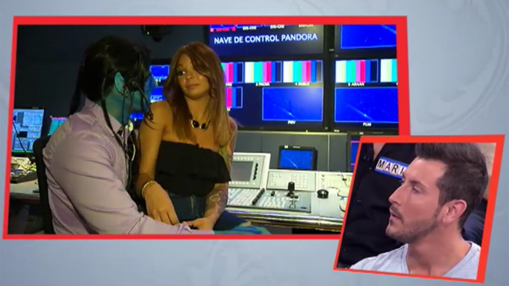 María: “Le he besado porque me apetecía y nos hacía falta a los dos”
