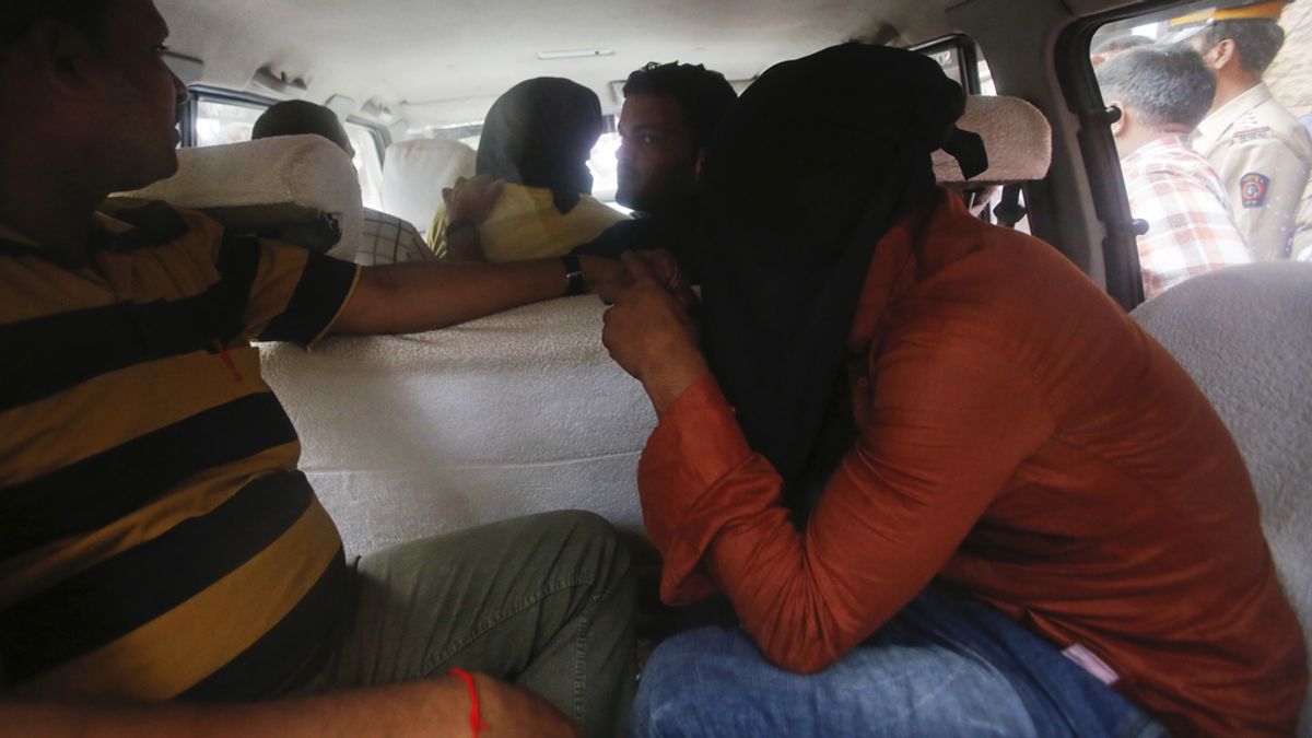 Arrestados cinco sospechosos por la violación de una fotoperiodista en Bombay