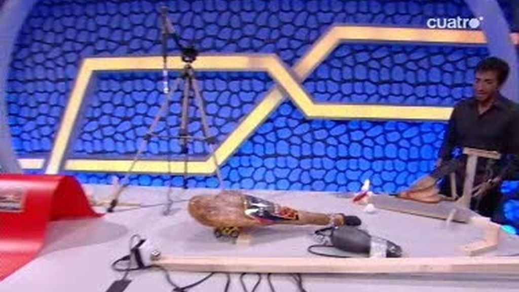 El Hormiguero: David Villa consigue un jamón