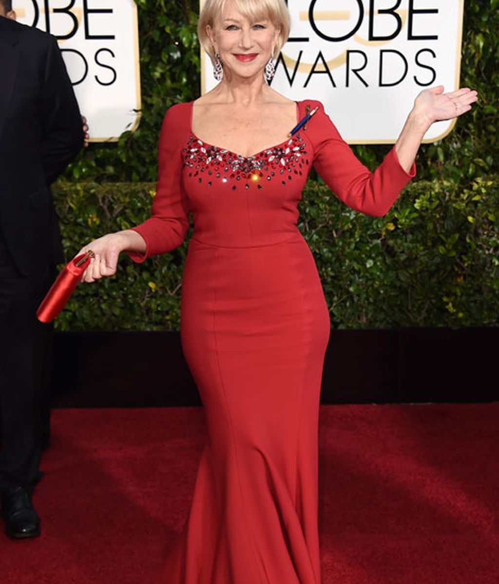 Las actrices arriesgan poco en la alfombra roja de los Globos de Oro