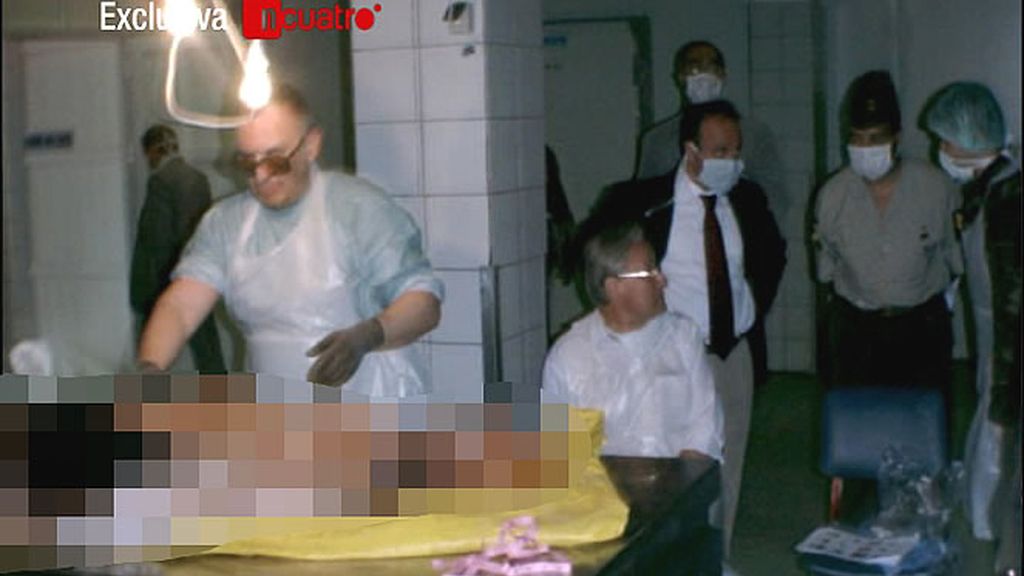 Imágenes exclusivas de las identificaciones de los cadáveres de los militares fallecidos en el accidente del Yak-42