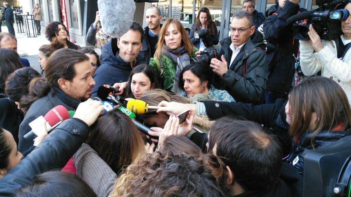 Pablo Iglesias asiste a la inauguración del museos de la Agencia EFE