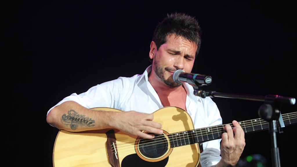 David Bisbal y Chenoa coinciden tras la separación del cantante