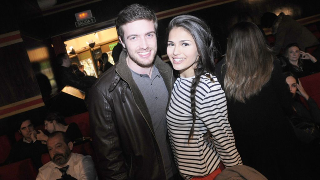 Los actores Raúl Mérida y Sara Sálamo