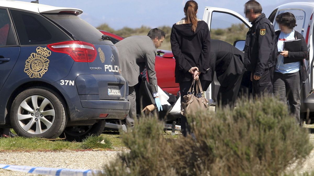 Dos hombre muertos y una mujer herida grave en un tiroteo en León. foto: EFE