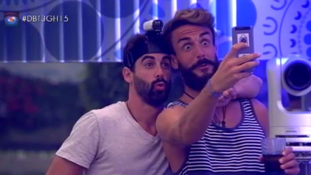 Este año, los concursantes de 'GH 15' disponen de smartphone y tablet dentro de la casa