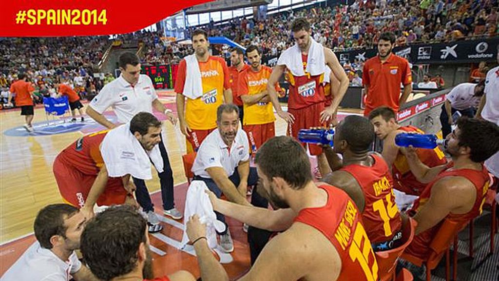 Orenga banquillo España baloncesto