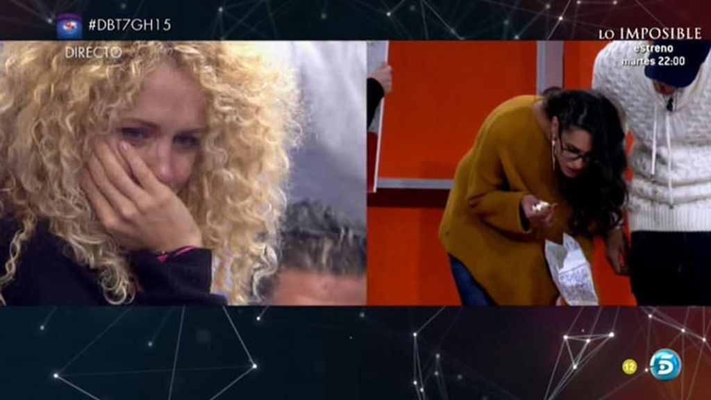 Se emocionan al verles y leer las dedicatorias