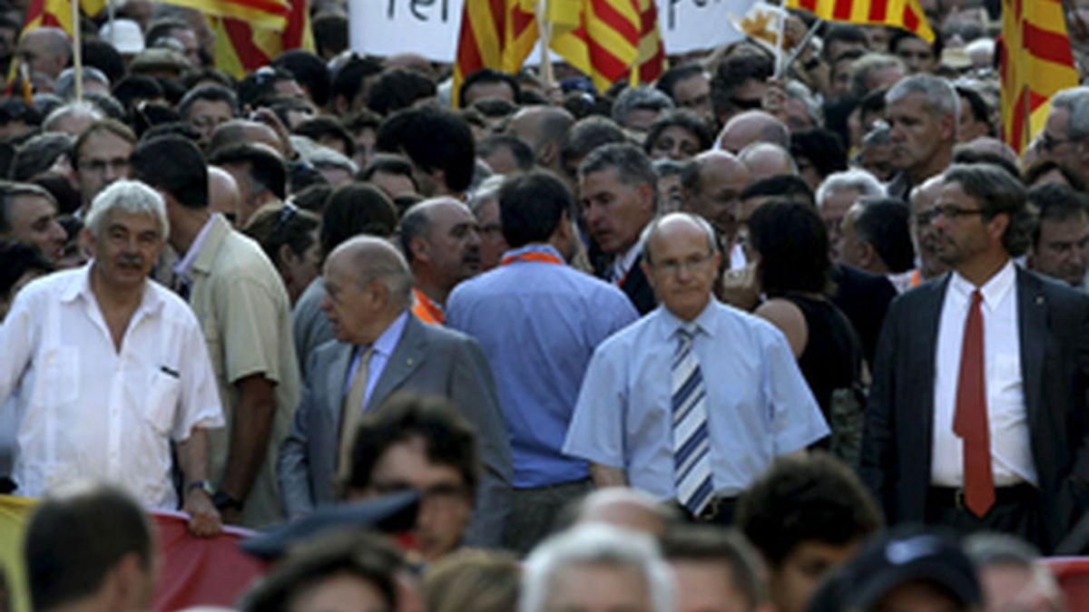 El presidente José Montilla ha sufrido un pequeño altercado en la marcha. Foto: EFE