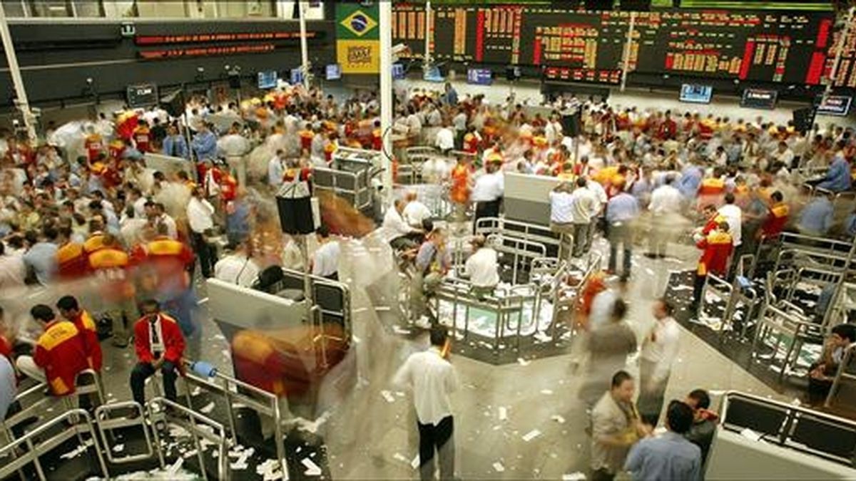 Para el acumulado de 2009, la moneda brasileña tiene una apreciación del 16,10% respecto a la divisa estadounidense, mientras que desde el 5 de junio de 2008 la denominación local registra pérdidas del 20,41%. EFE/Archivo