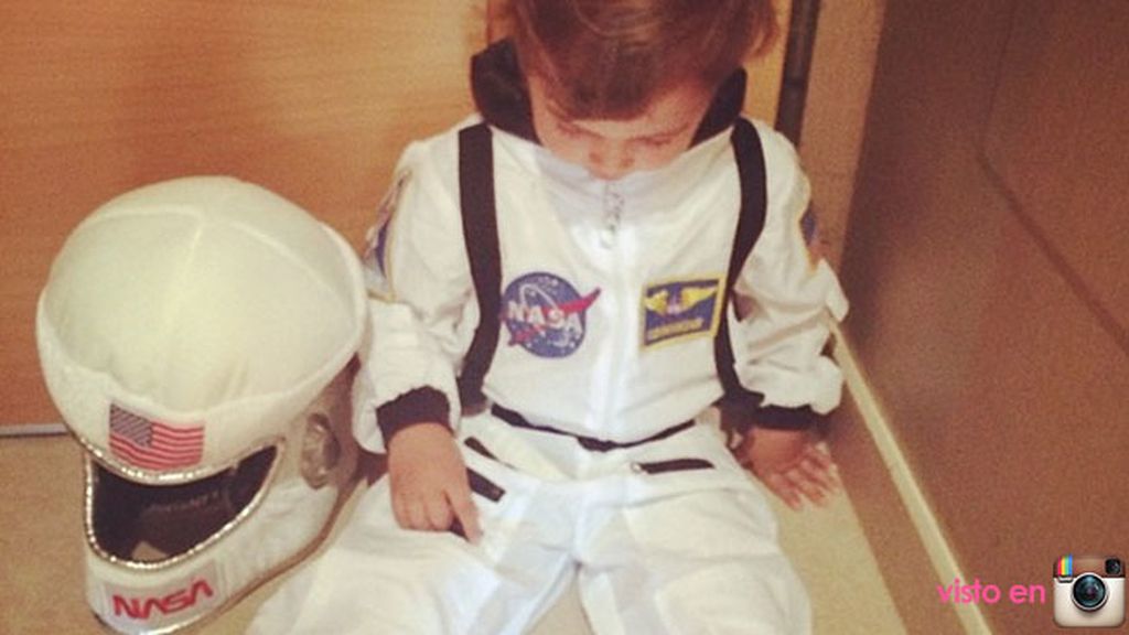 Buscando profesión para cuando sea mayor. ¿Será "lucasnauta"?...