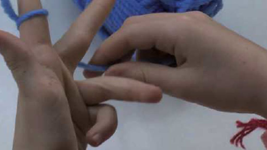 Capítulo 5 de Tricotosas: Tejer con los dedos