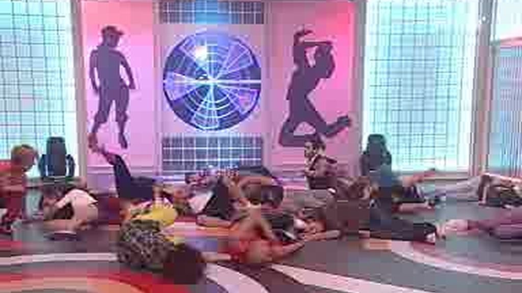 Fama sufre un FlashForward