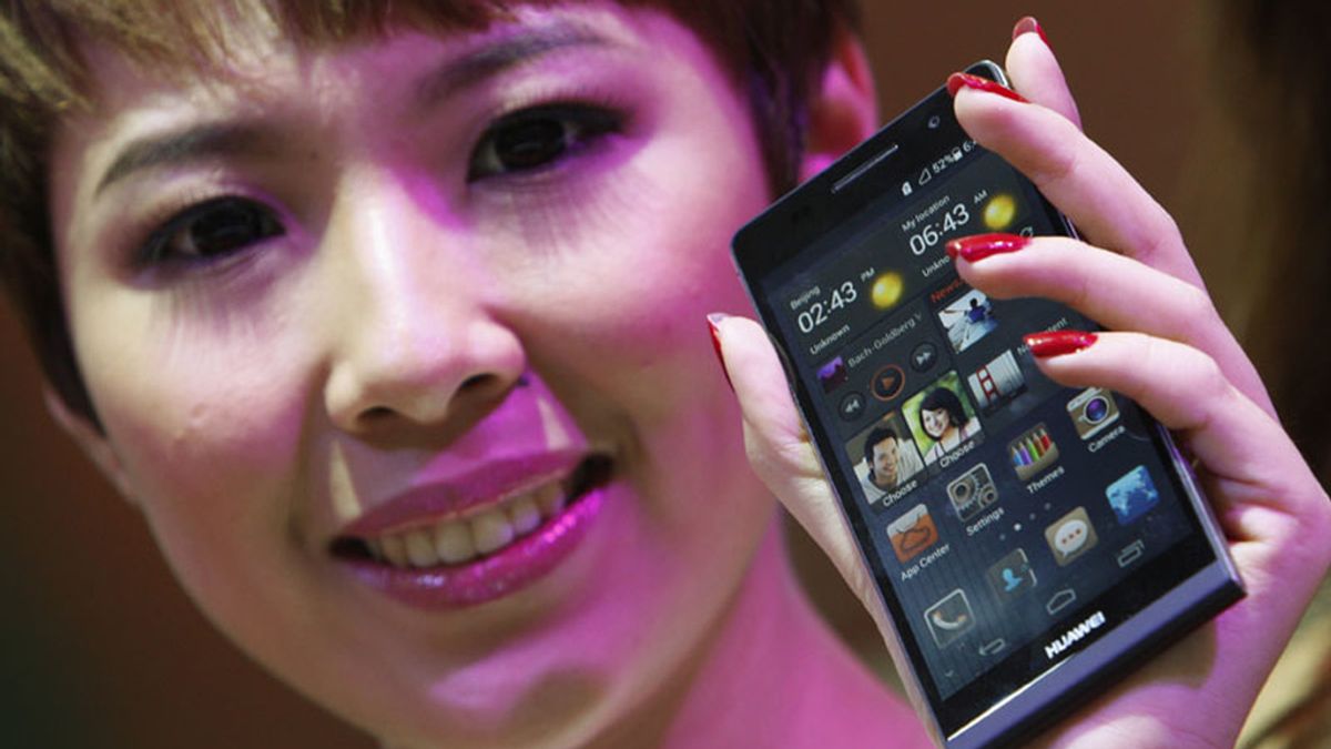Huawei Ascend P6, el 'smartphone' "más fino del mundo" con 6,18 milímetros de grosor