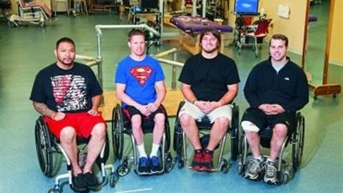 Cuatro pacientes con paraplejia recuperan movilidad gracias a la estimulación eléctrica