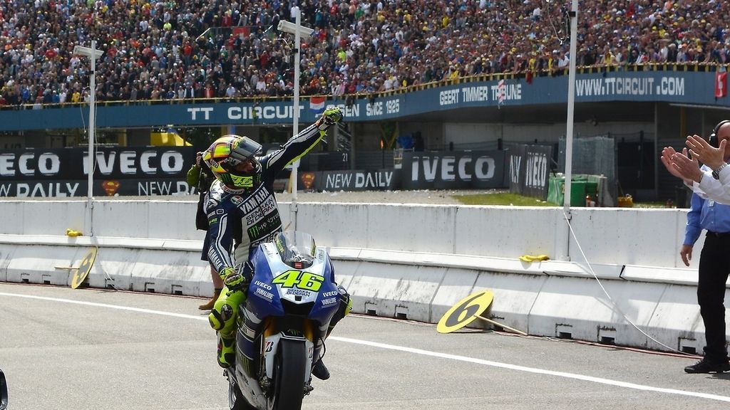 Así celebró Valentino Rossi la victoria en Assen