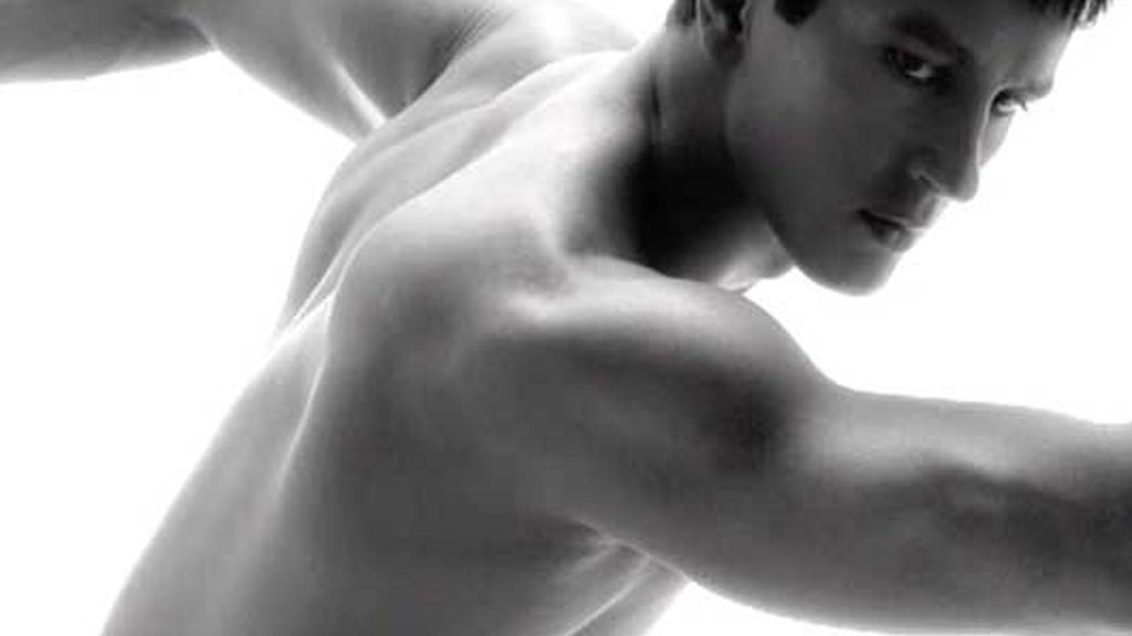 Adans Peres, al desnudo