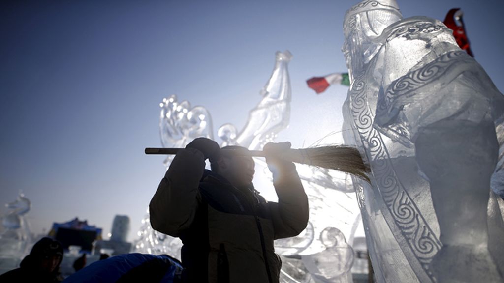 Las increíbles obras talladas en hielo y nieve del Festival de Harbin
