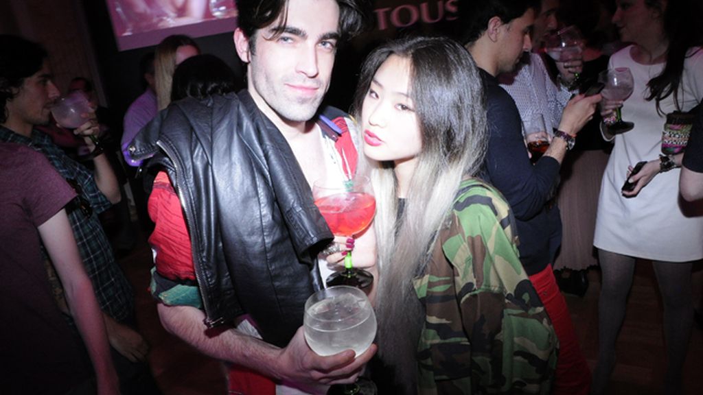 Blanca Suárez y Kira Miró, animado corrillo en la fiesta de Harper´s Baazar