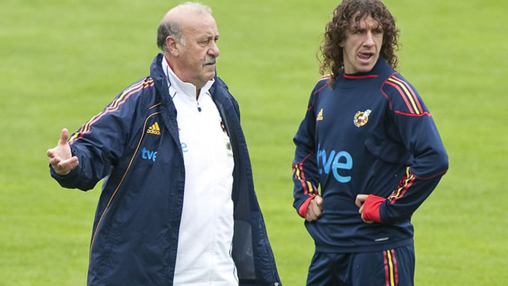 Del Bosque da instrucciones a Puyol
