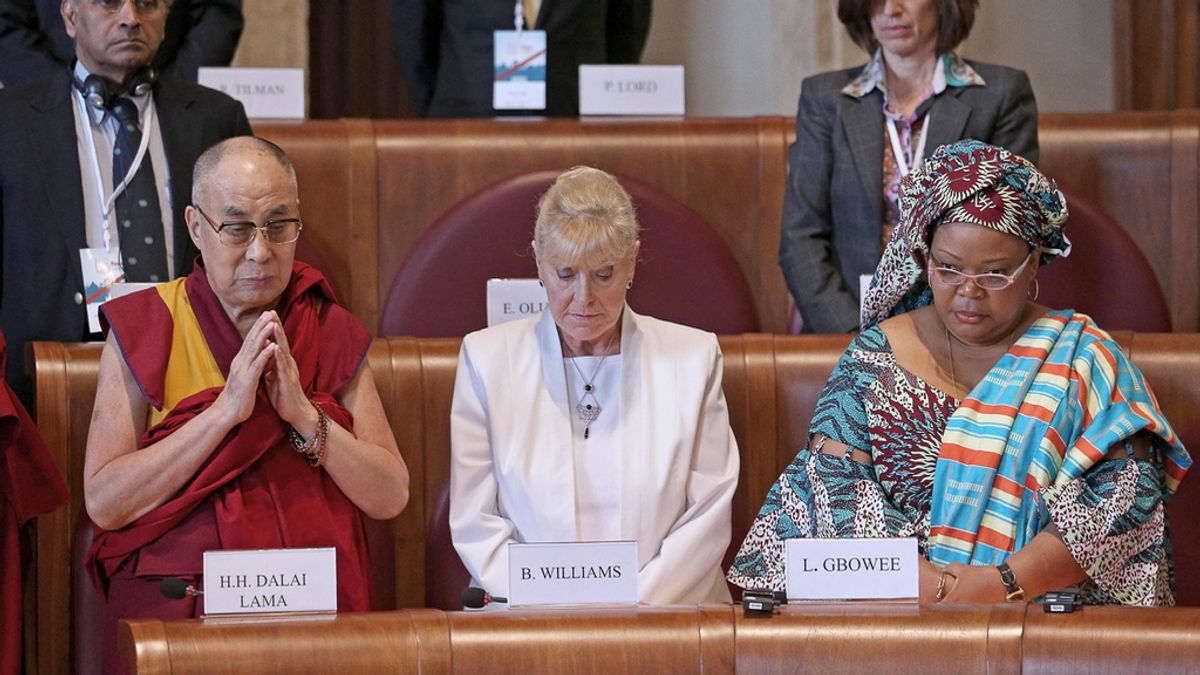 Dalai Lama: "Todos tenemos la responsabilidad de construir un mundo feliz, no solo los políticos"