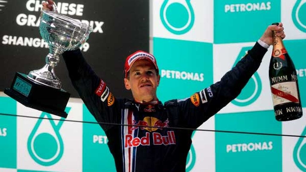 Vettel celebra la victoria