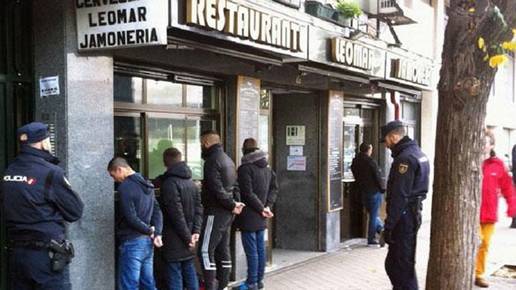 Pelea entre seguidores antes del encuentro en el Calderón