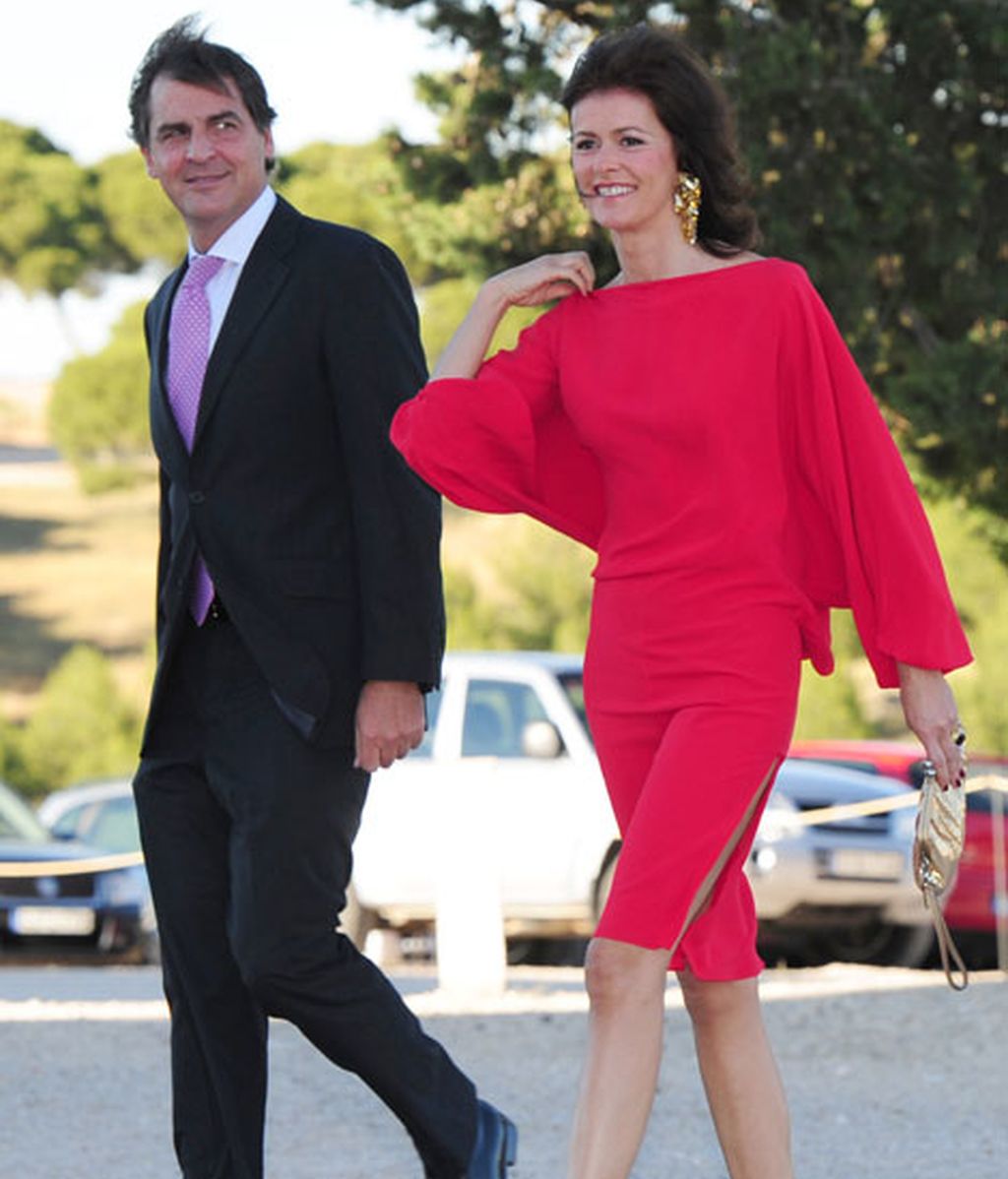Invitados de lujo en la boda medieval del hermano de Isabel Sartorius en un castillo