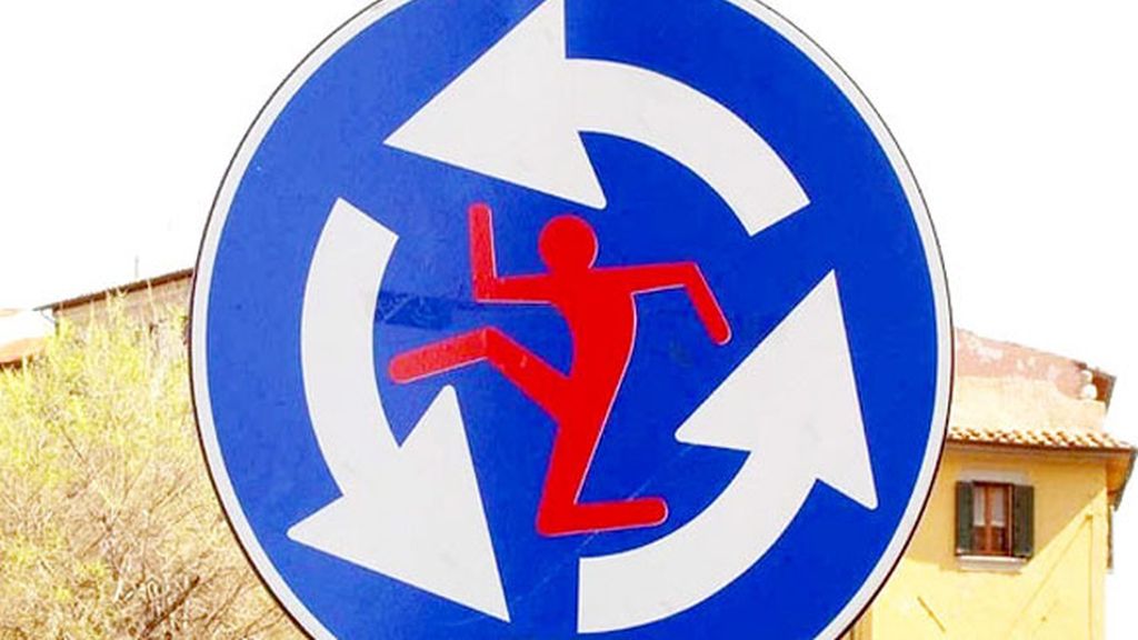 Clet Abraham utiliza la calle con un poderoso sentido estético