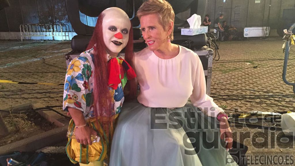 Una llamada desde camerino de Mercedes Milá que inicia el concurso