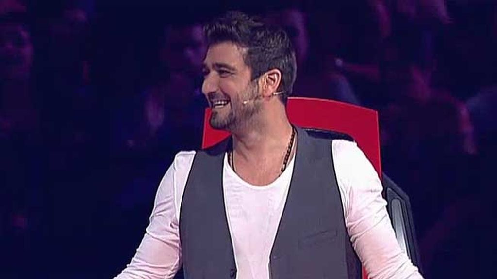 El estilismo de los coaches: diferente día, misma ropa