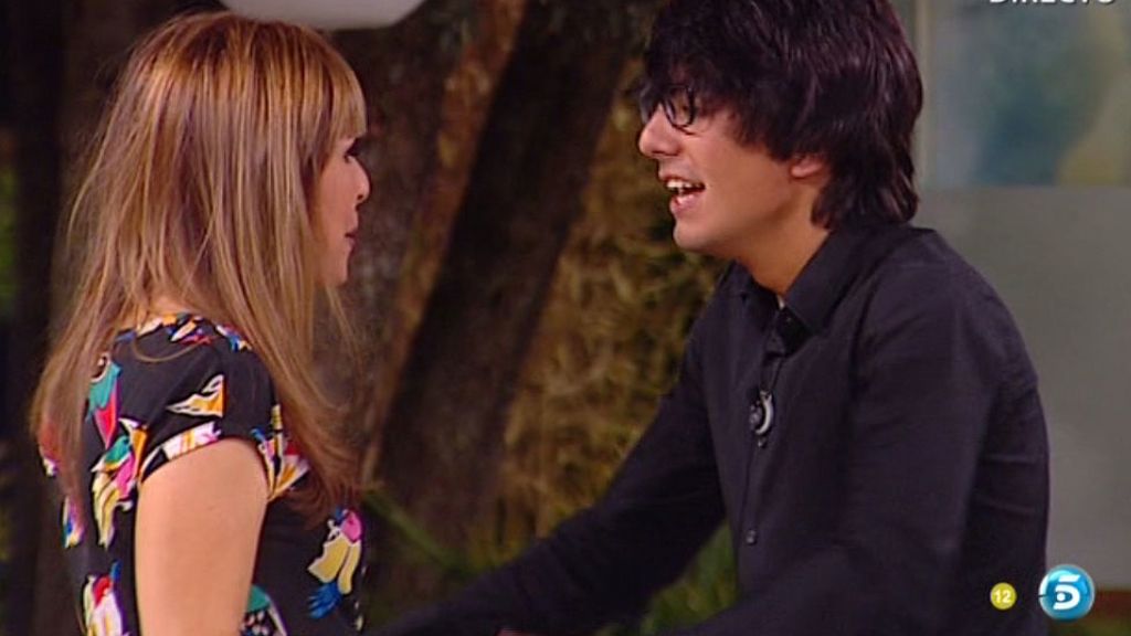 Dani puede abrazar a su madre