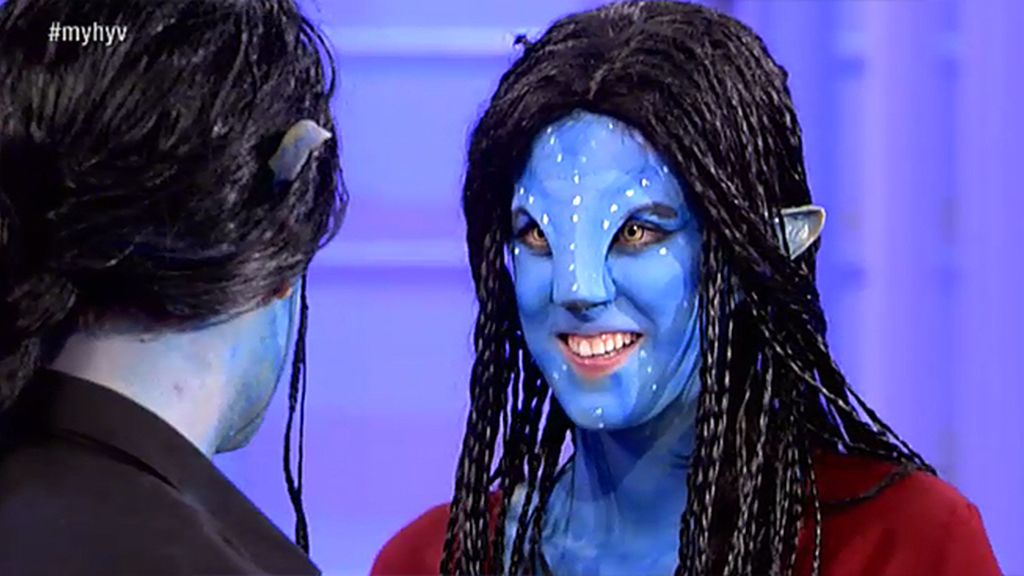 La llegada de Avatarina a ‘Mujeres y hombres’, foto a foto