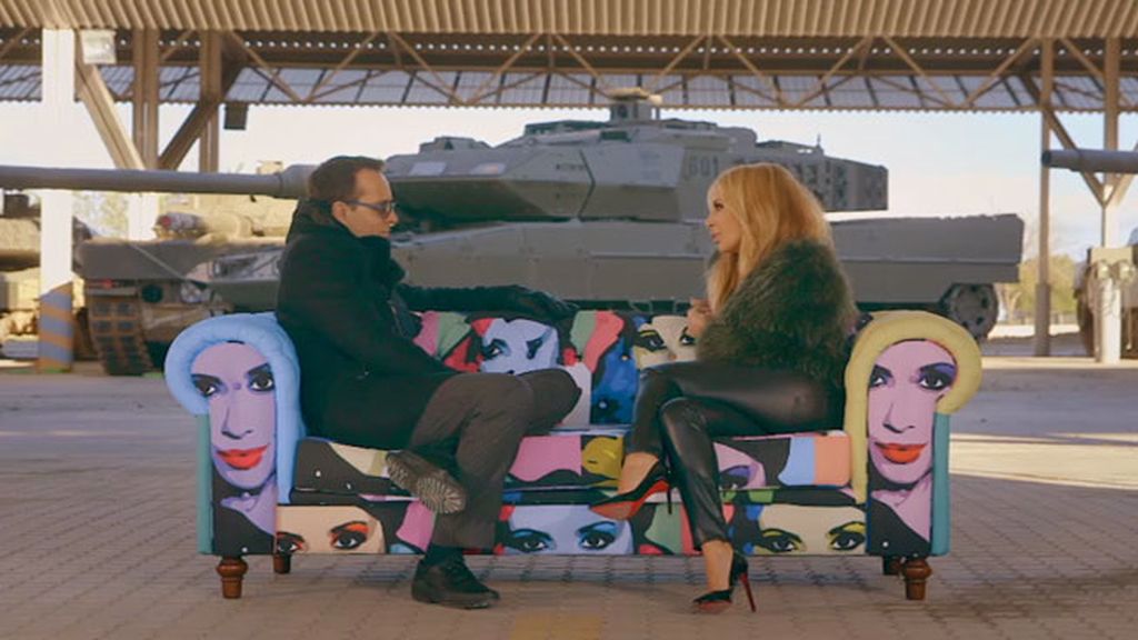 Marta Sánchez, gesto a gesto