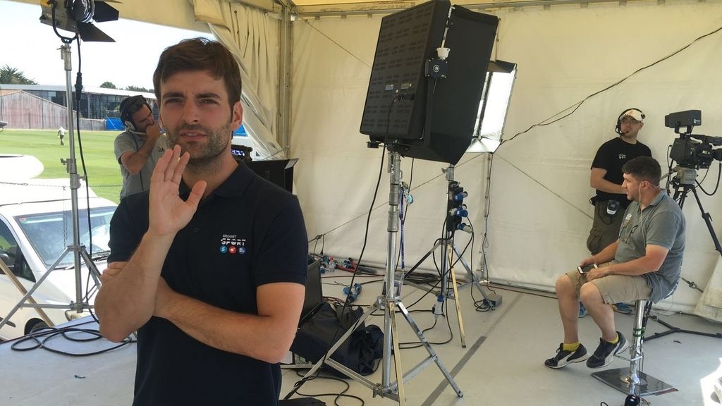 El equipo de Mediaset ya está en Francia para apoyar a la selección en la Eurocopa