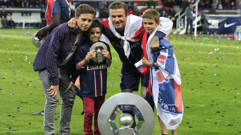 Emocionado con sus hijos y el título de liga