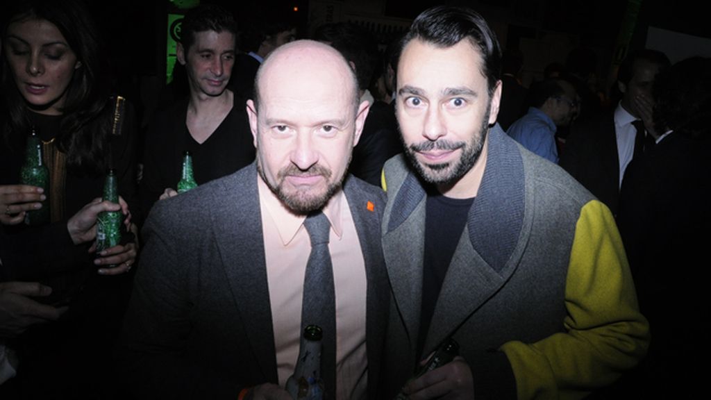 Carlos Urroz, director de ARCO, con el diseñador Juanjo Oliva