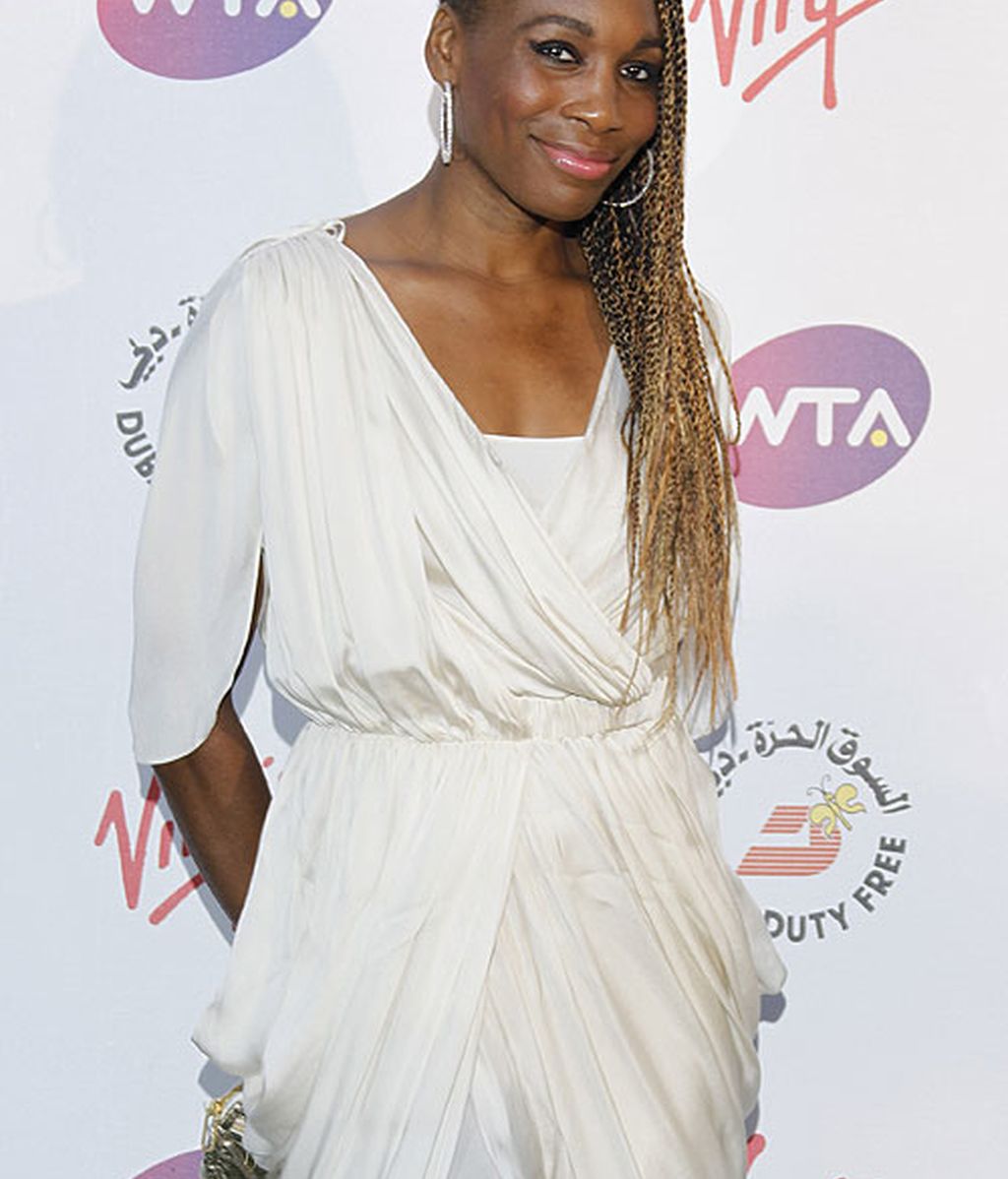 Tenistas de día y glamurosas de noche