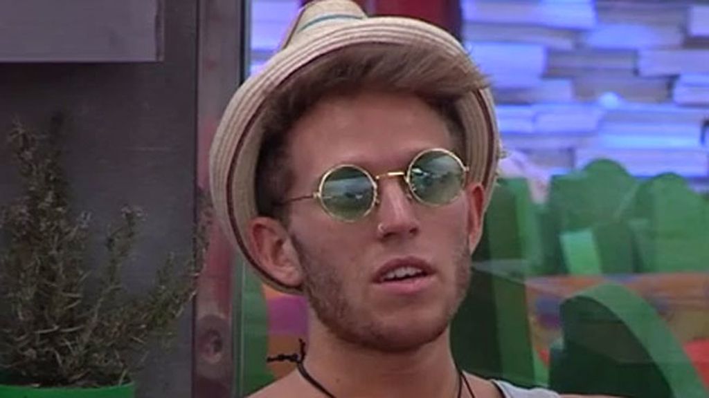 Con pelucas y a lo loco