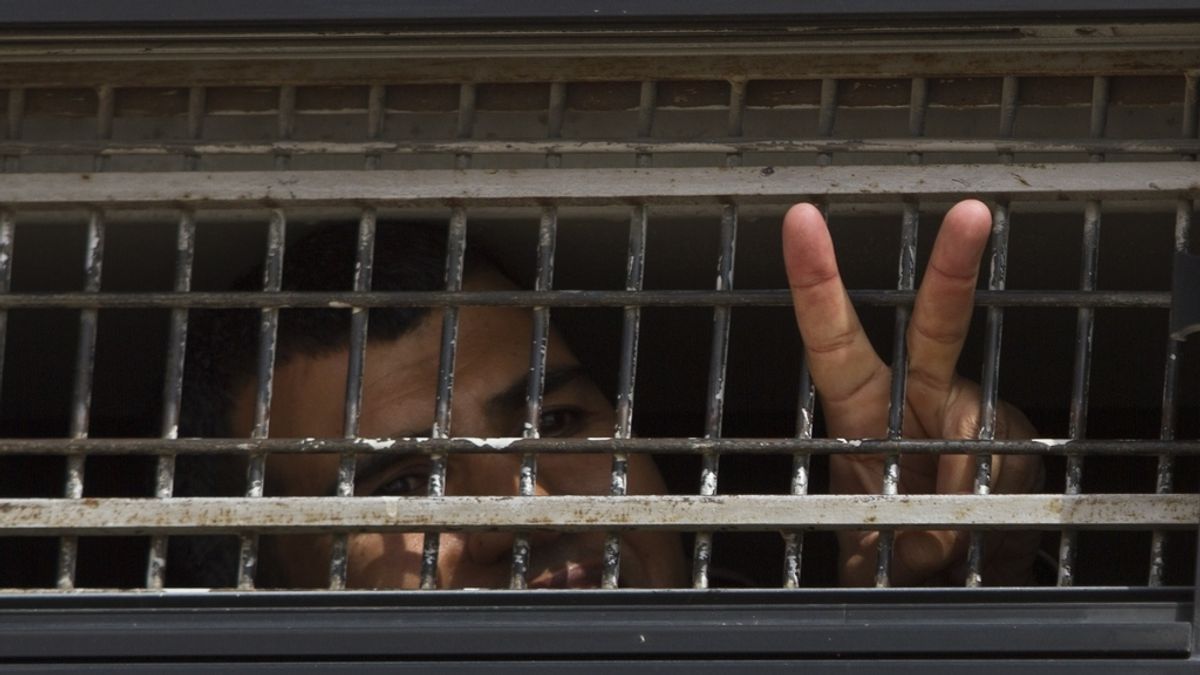 El régimen de Al Assad libera a 553 presos