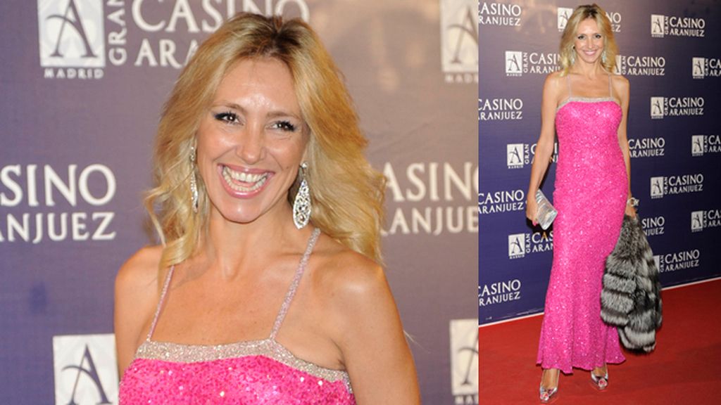 Marta Robles, poniendo la nota de color