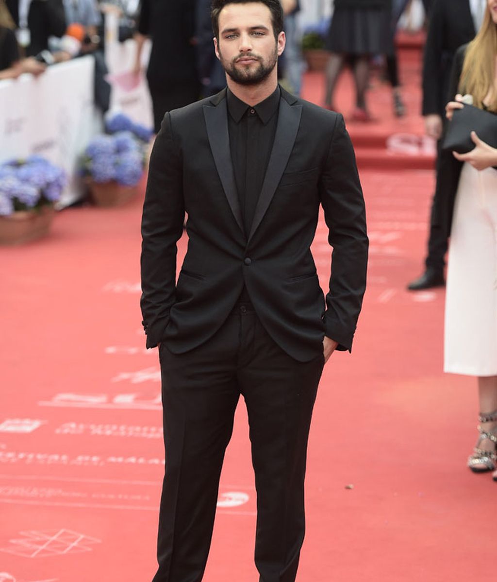 El actor de 'El niño',Jesús Castro, con 'total look' en negro