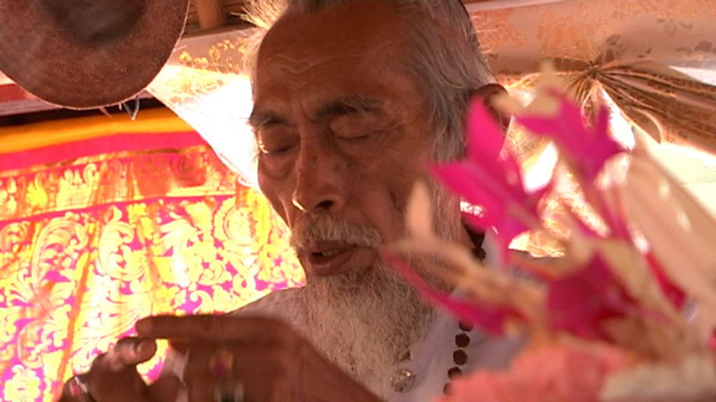 Las mejores fotos de una boda balinesa con 'Callejeros Viajeros'