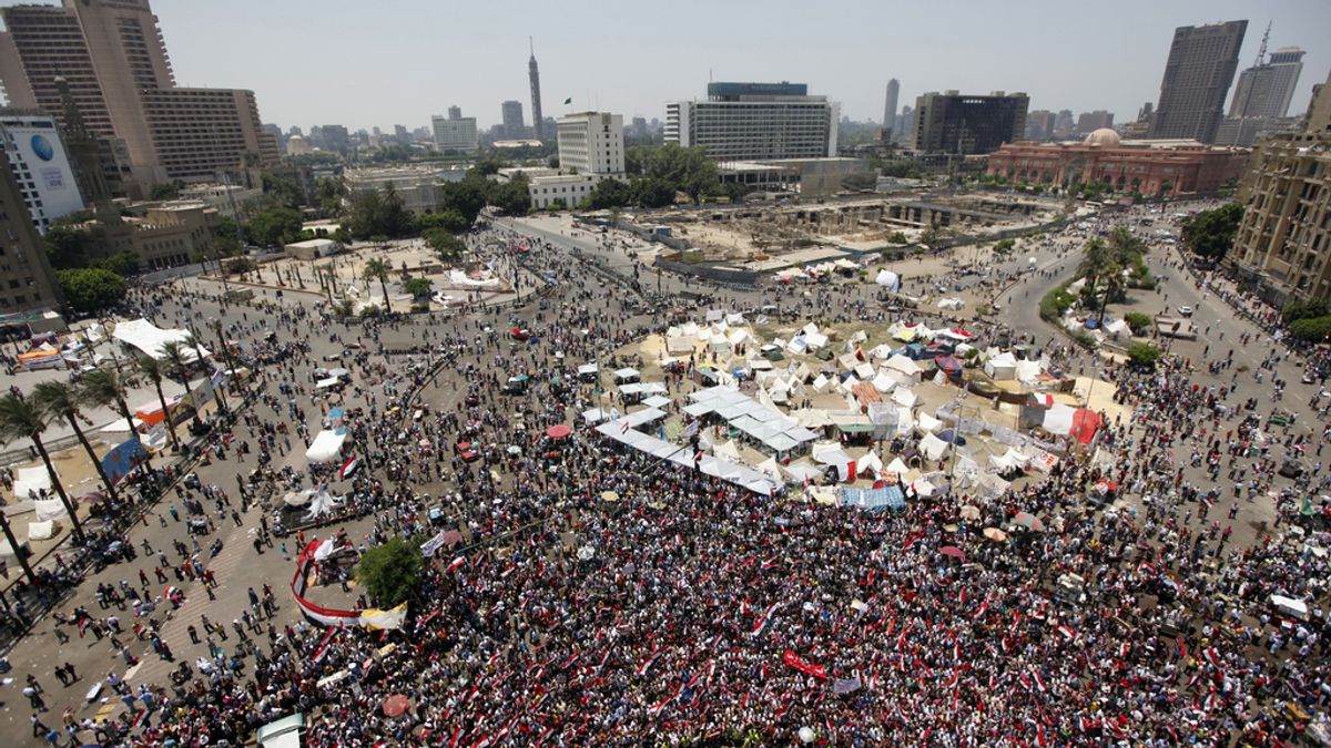 Miles de personas vuelven a llenar la plaza Tahrir. Foto: Reuters